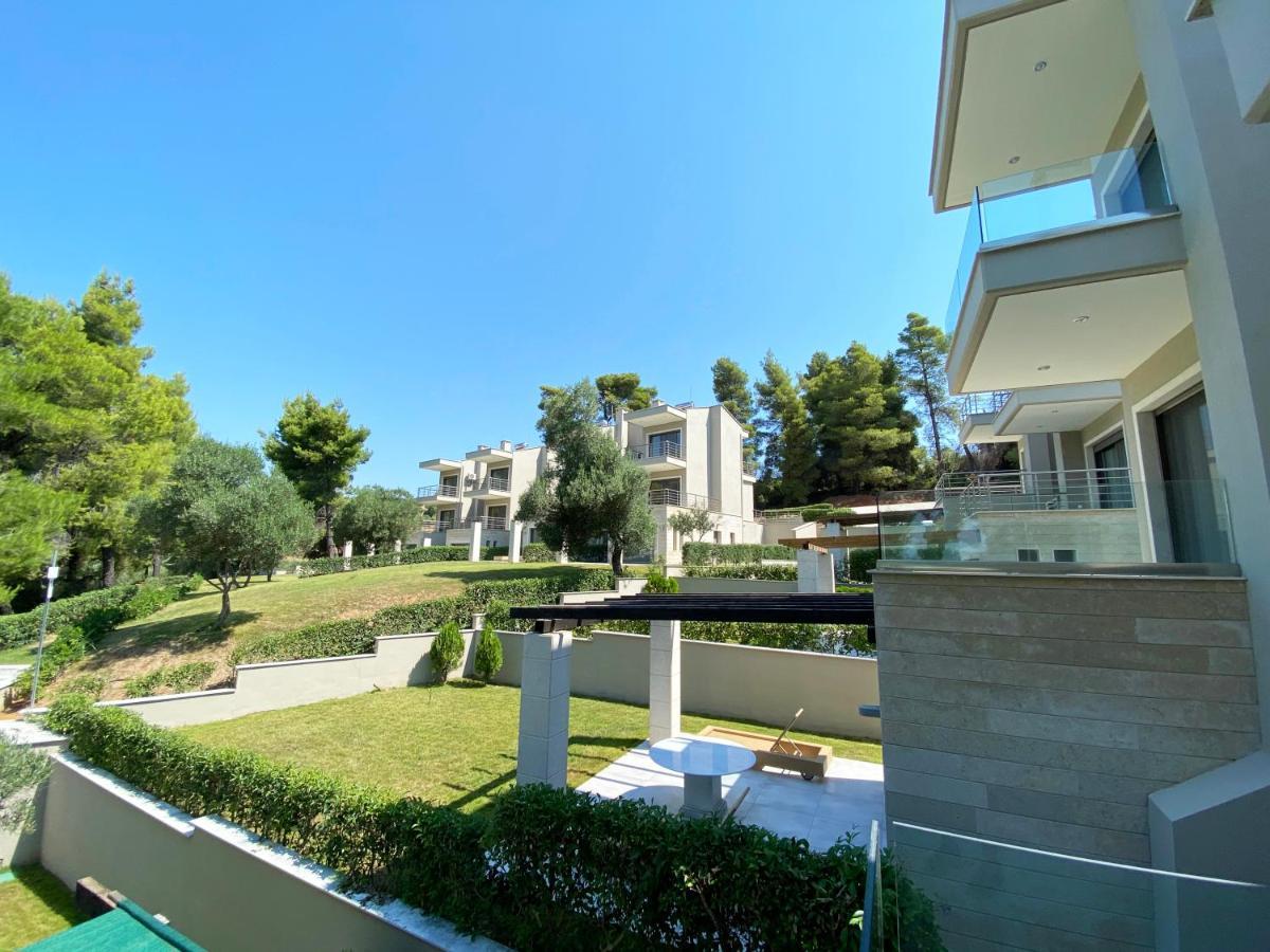 Niovi Villas Нікіті Екстер'єр фото