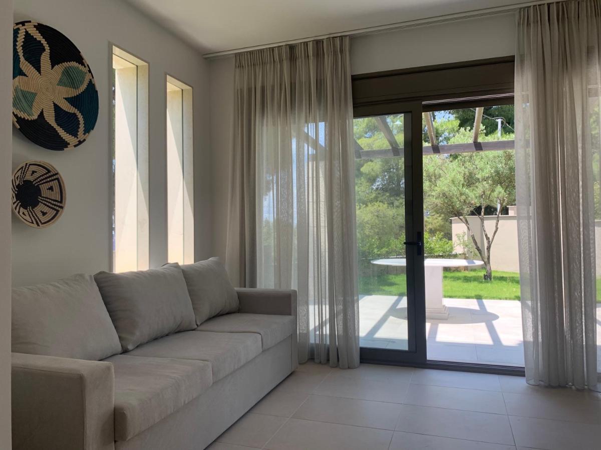 Niovi Villas Нікіті Екстер'єр фото